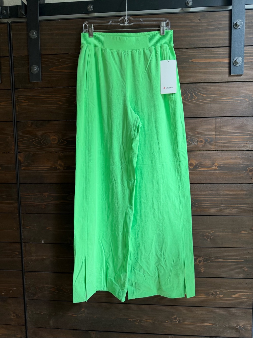 Lululemon sz M stretch woven wide leg high rise pant NWT - Picture 2 of 6
